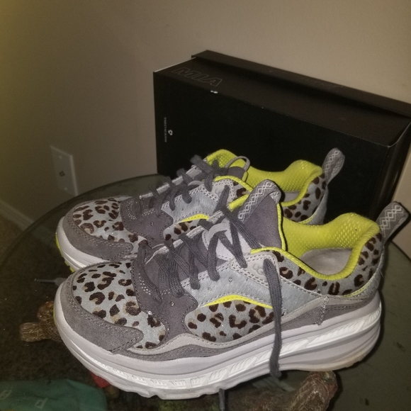 Ugg sneakers - Picture 2 of 4